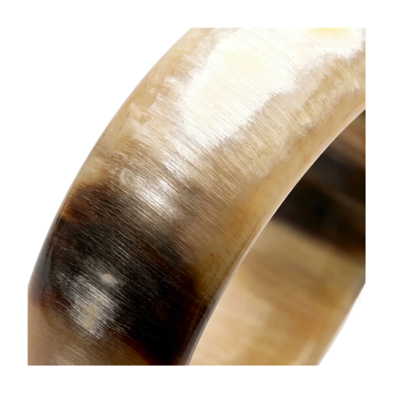Large Ivory Lupita