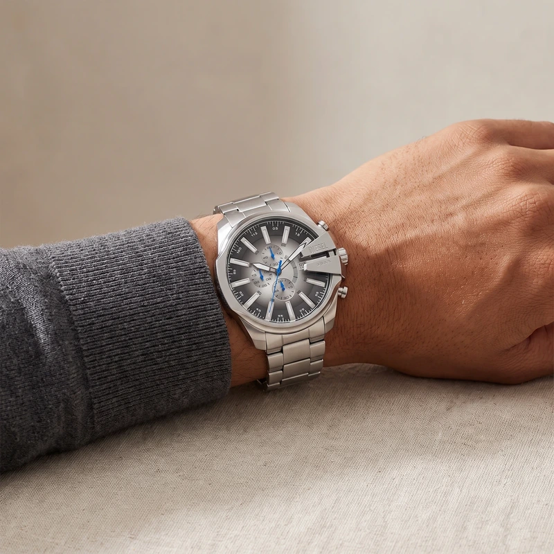 Mega Chief Slim Chronograph