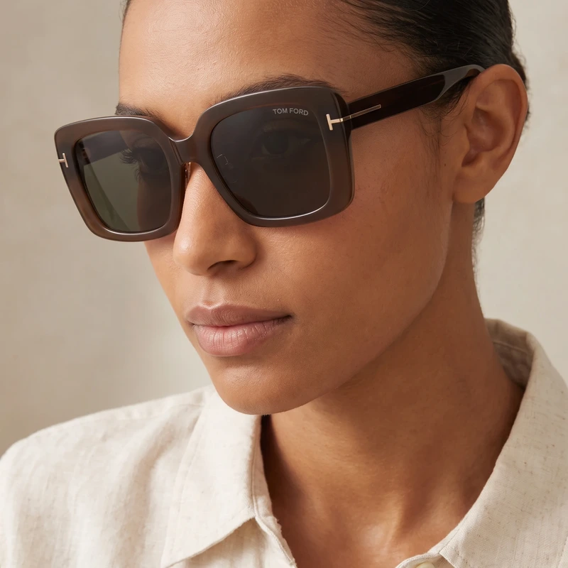 Square Sunglasses Dark Brown Green Lens