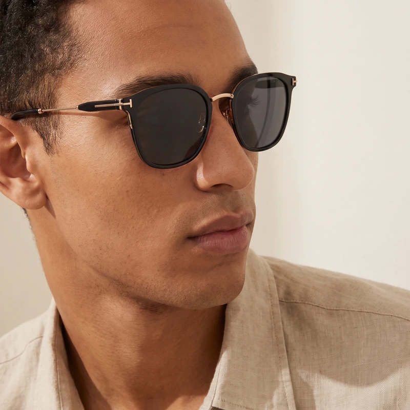 Square Sunglasses Black FT1243-K