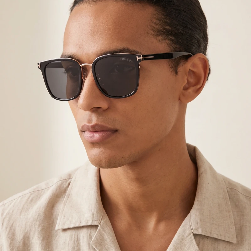 Square Sunglasses Black FT1383-K