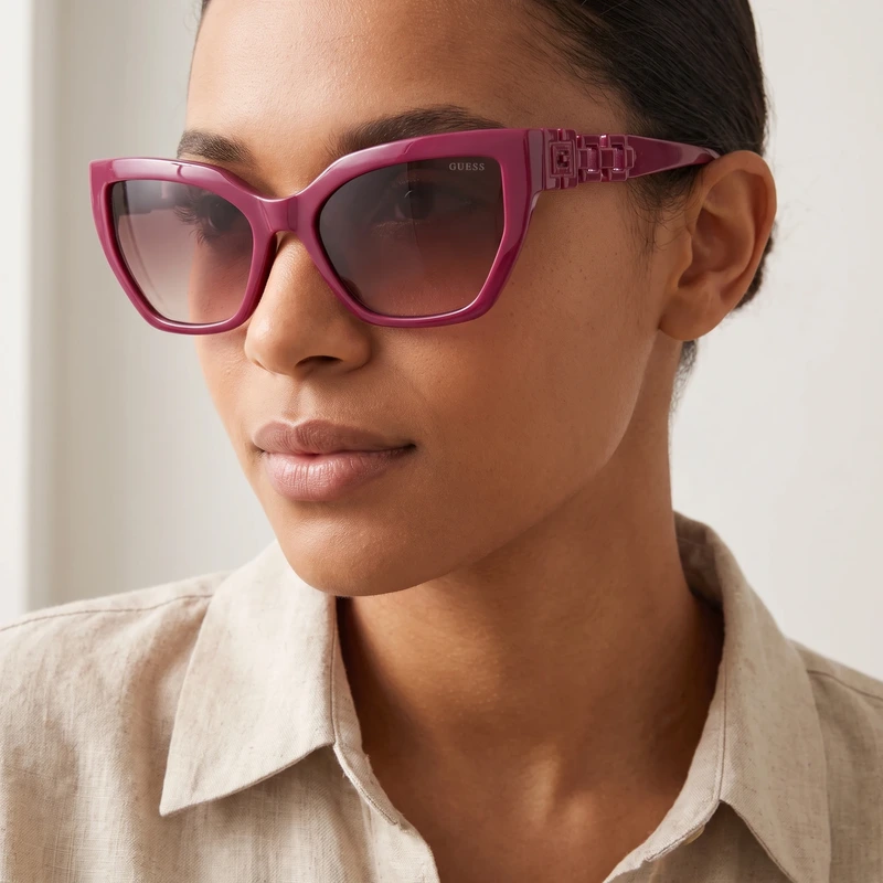 Cat-Eye Sunglasses Violet