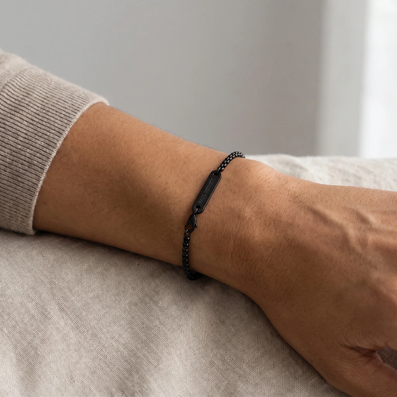 Essential Bracelet Black