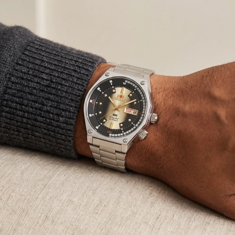 SK Diver Retro Watch