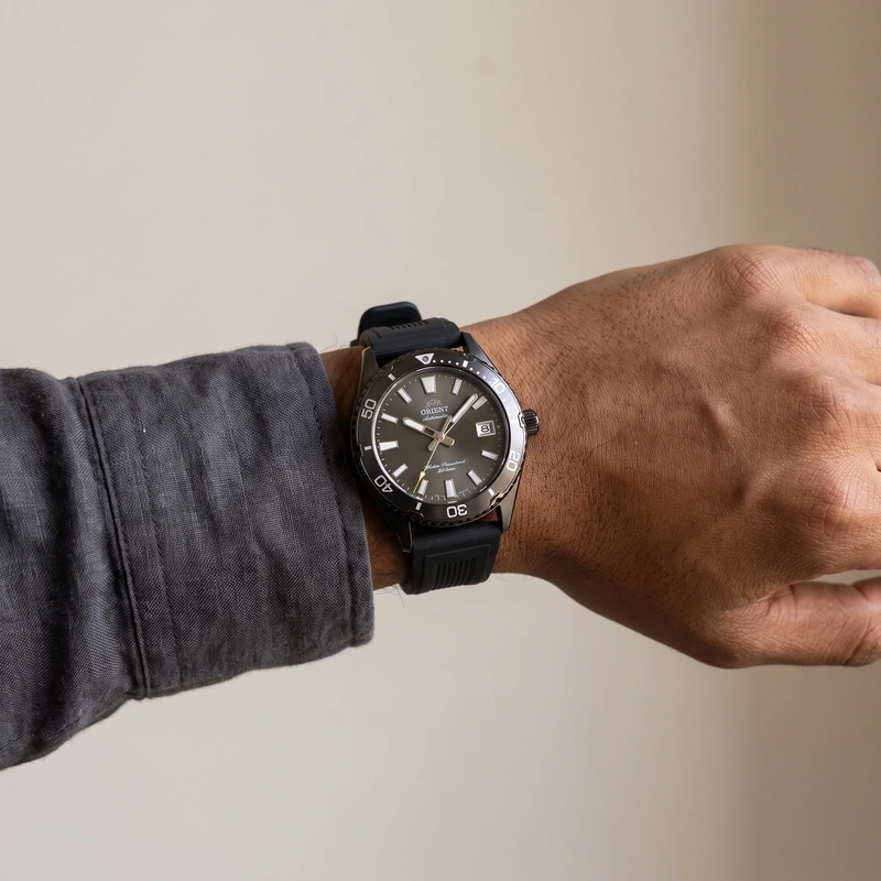 AC0Q-40 Diver Watch